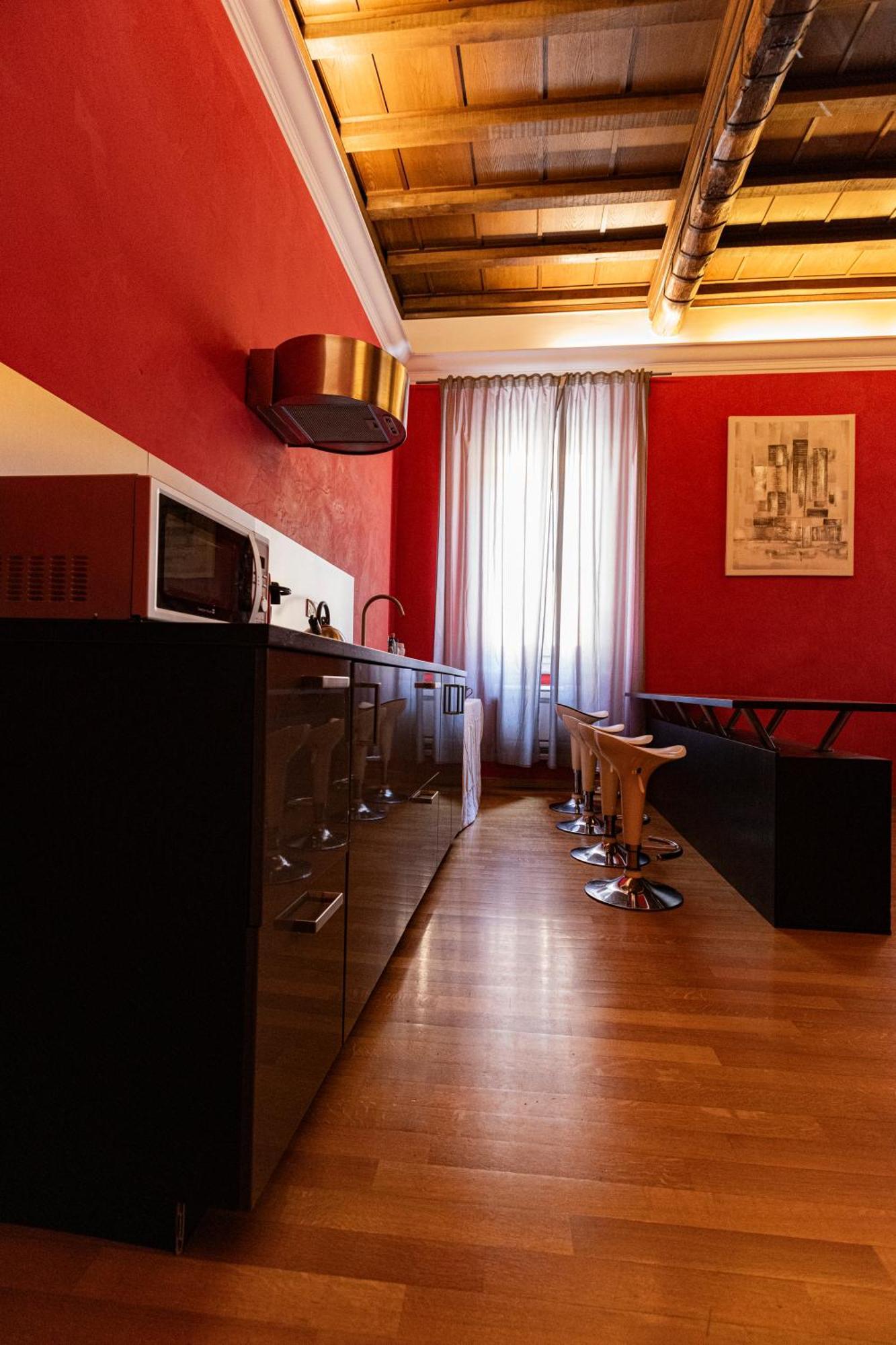 LivinRome Barberini Apt Luaran gambar