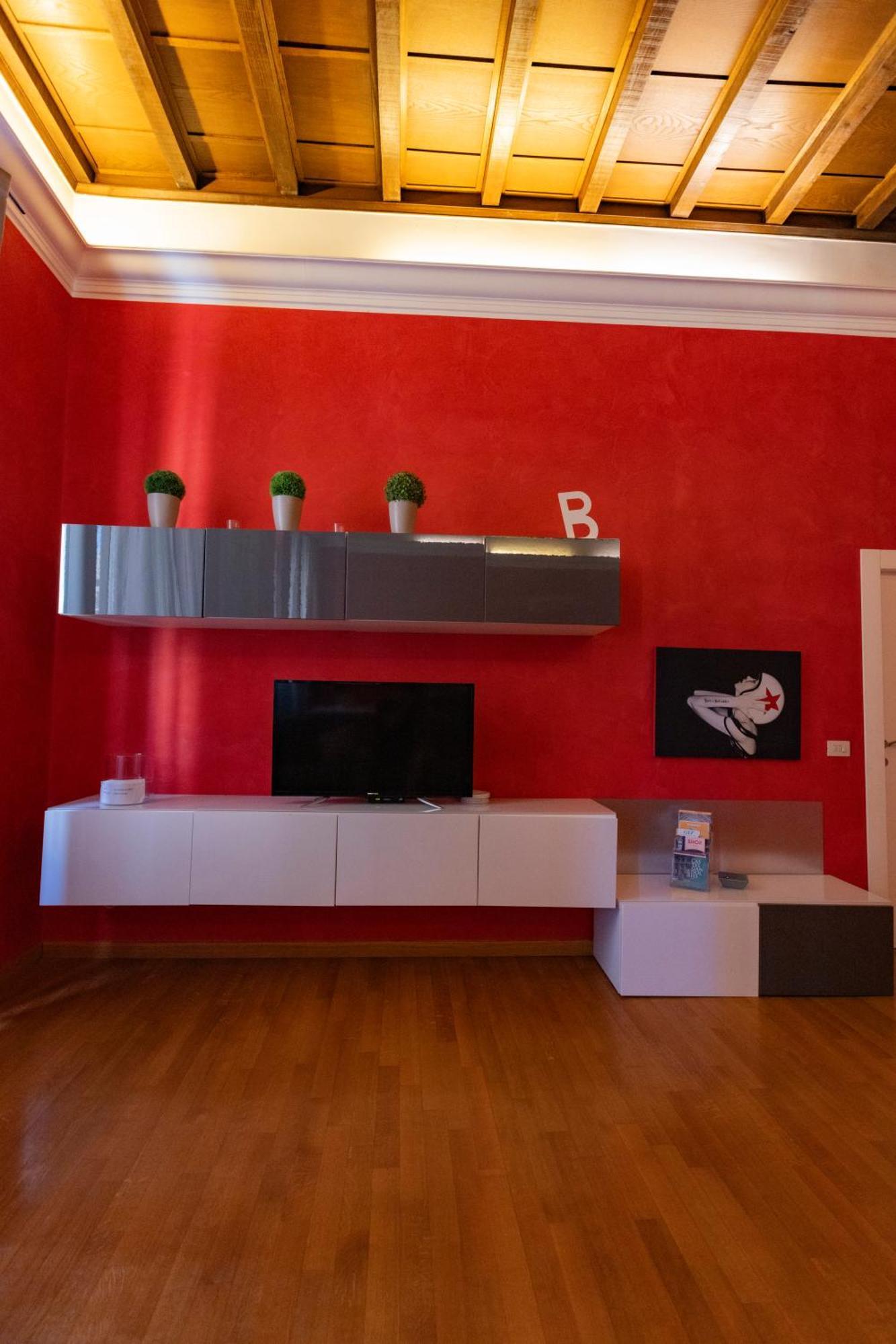 LivinRome Barberini Apt Luaran gambar